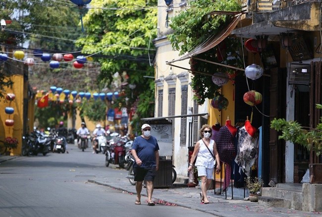 THỜI SỰ 18H 15/11/2021: Thành phố Hội An, tỉnh Quảng Nam chính thức mở cửa đón khách quốc tế trở lại